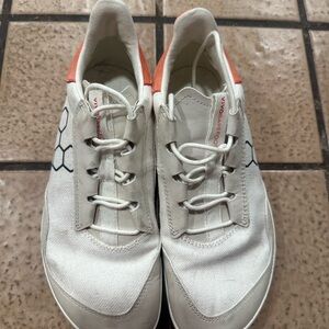 Vivo barefoot White and Orange Women’s Shoes